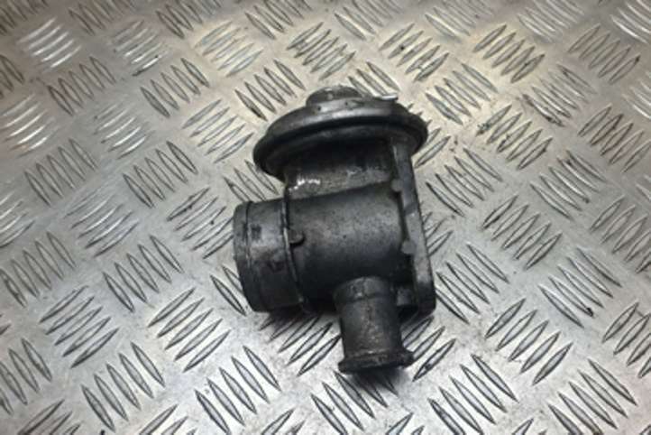 BMW 3 E46 (1998 - 2005)  72813800 Клапан EGR