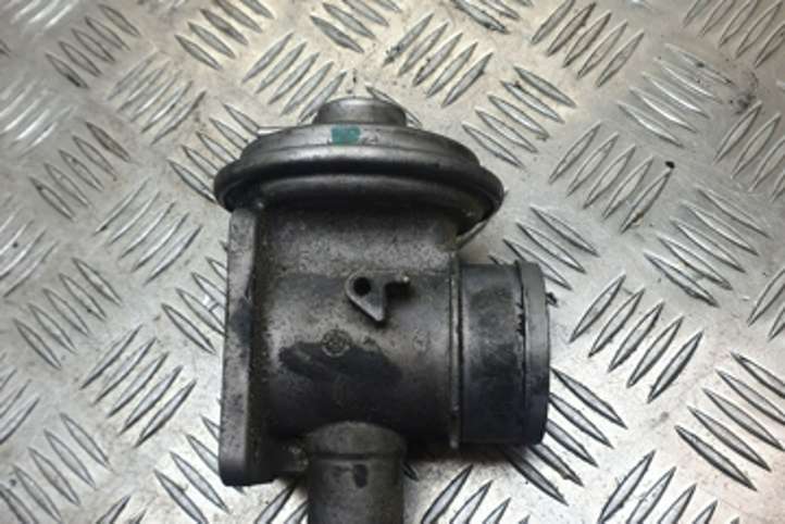 BMW 3 E46 (1998 - 2005)  72813800 Клапан EGR
