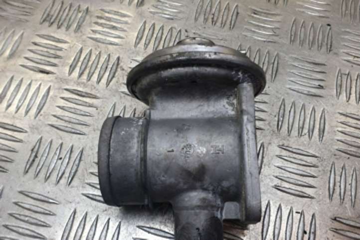 BMW 3 E46 (1998 - 2005)  72826400 Клапан EGR