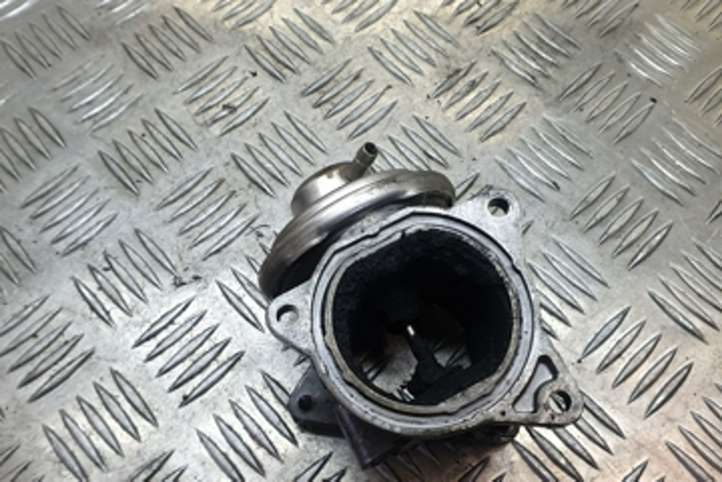 Volkswagen Golf IV (1998 - 2005)  038129637D Клапан EGR
