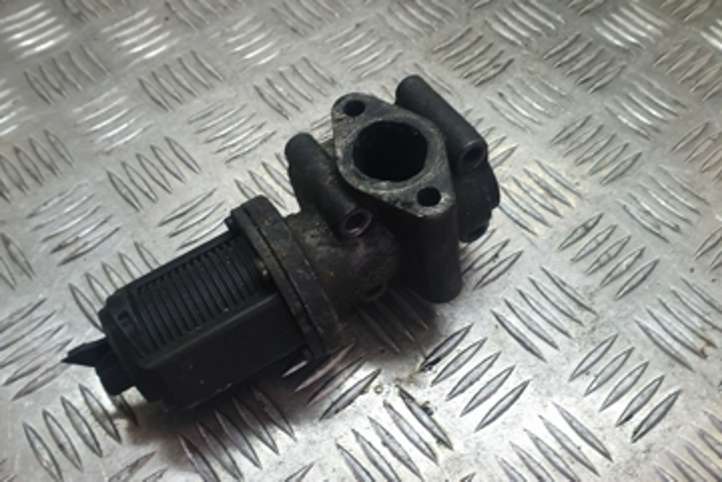 Opel Vectra (2005 - 2009)  55215031 Клапан EGR