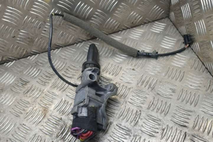 Volkswagen Sharan (2000 - 2003)  4B0905851B Замок зажигания