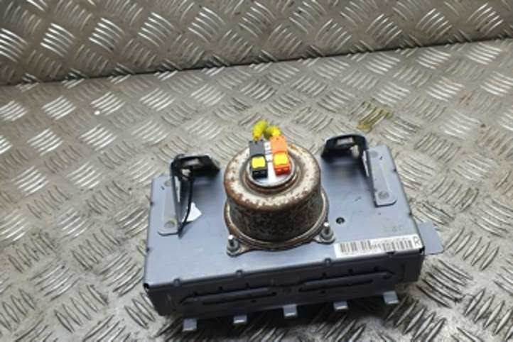 Toyota Prius (XW20) (2003 - 2009)  H03025806P2A Подушка безопастности пассажира