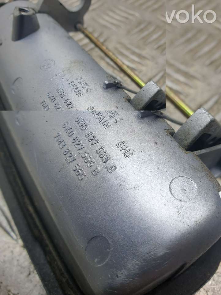 Volkswagen Sharan (2000 - 2003)  6N0827565D Ручка задней крышки
