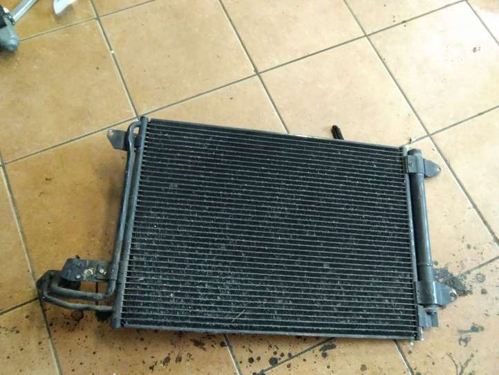 Audi A3/S3 8P (2004 - 2008)  1K0820411F Радиатор охлаждения кондиционера воздуха