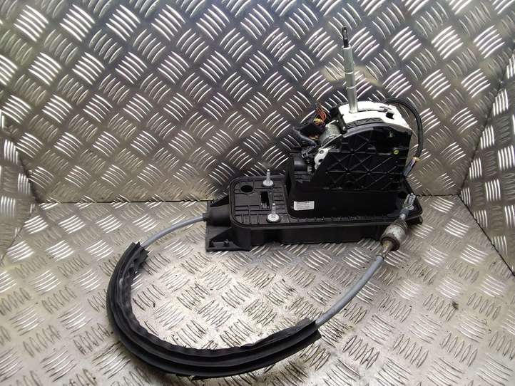 Audi A3/S3 8P (2004 - 2008)  8P2713025F Механизм переключения передач (кулиса) (в салоне)