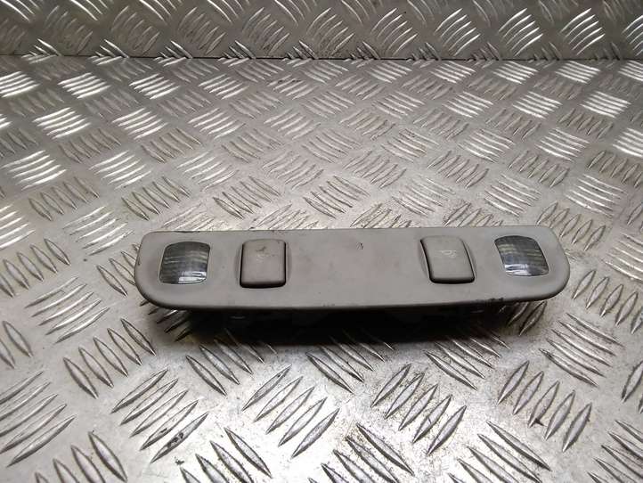 Audi A4 (2004 - 2009)  8E0947111A Задняя подсветка