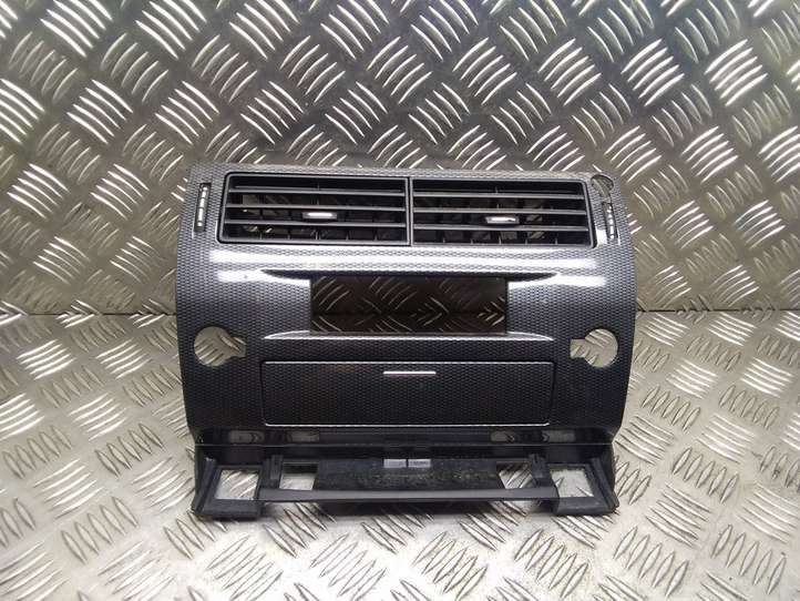 Citroen C4 (2004 - 2008)  9646338277 Центральный дефлектор