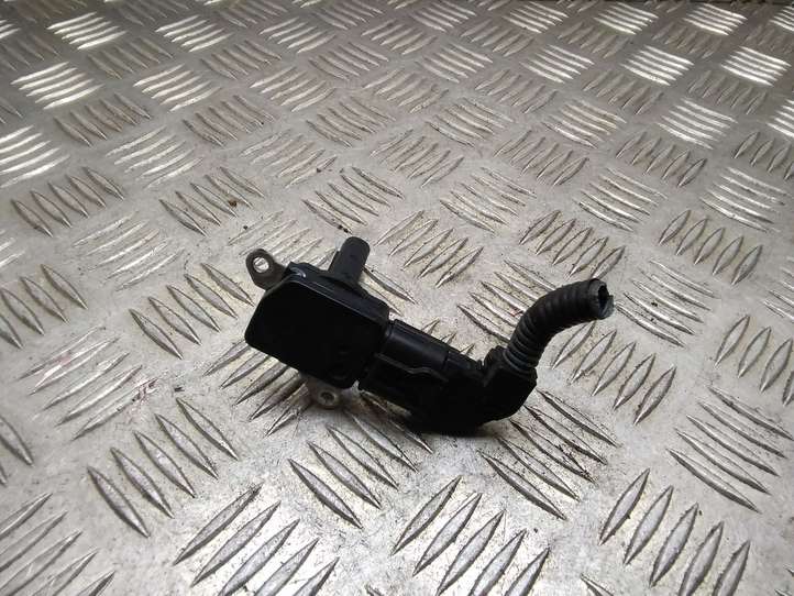 Toyota Prius (XW30) (2009 - 2015)  2220437010 Измеритель потока воздуха