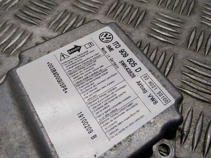 Volkswagen Touran I (2003 - 2010)  1T0909605D Блок управления надувных подушек