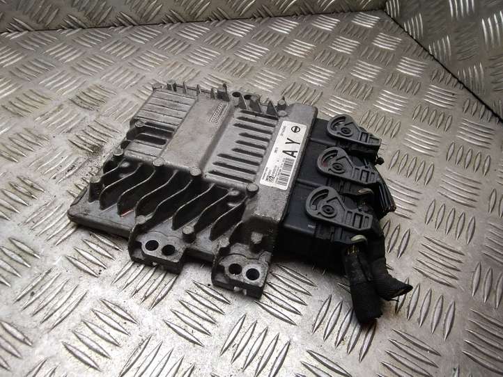 Nissan Qashqai (2006 - 2010)  23710JD54D Блок управления двигателя