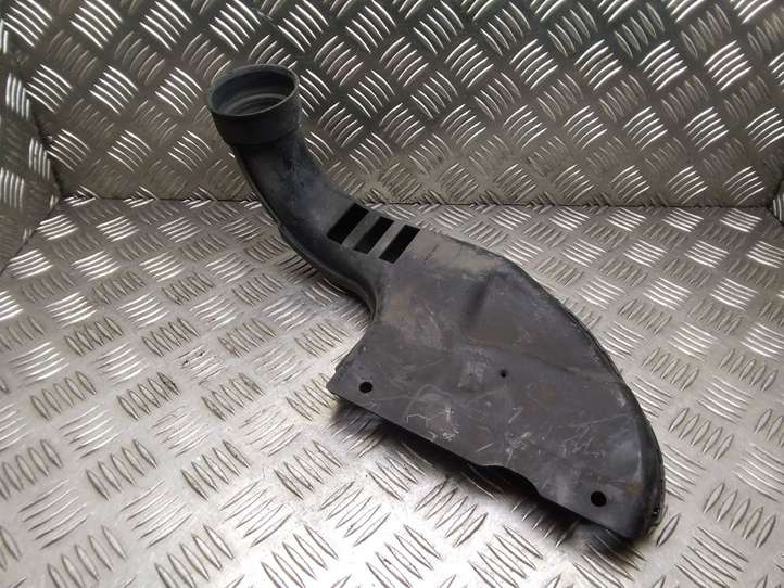 Nissan Qashqai (2006 - 2010)   Деталь (детали) канала забора воздуха