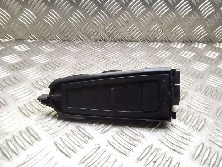 Citroen C4 Picasso (2006 - 2013)  9657691577 Задняя воздушный дефлектор