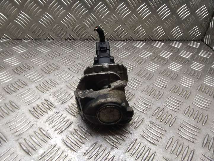Citroen C4 Picasso (2006 - 2013)   Клапан EGR