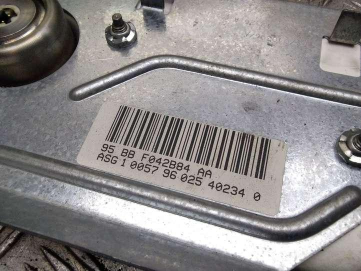 Ford Mondeo Mk III (2000 - 2007)  95BBF042B84AA Подушка безопастности пассажира