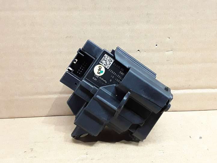 Audi A4 (2011 - 2015)  8K0909131B Замок зажигания