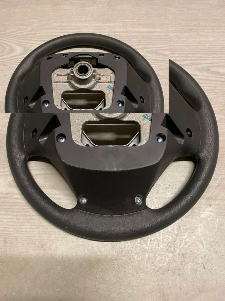Hyundai i10 (2013 - 2016)  56130B4000 Руль