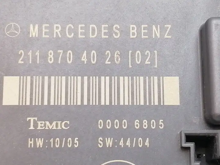 Mercedes-Benz E W211 (2002 - 2009) 2118704026 Блок управления дверью — фото 3