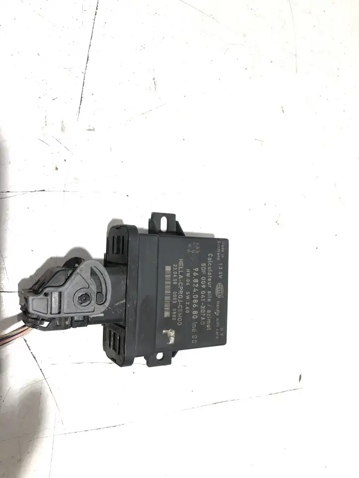 Citroen C4 I Picasso (2006 - 2013) 9682408680 Блок розжига ксенона — фото 1