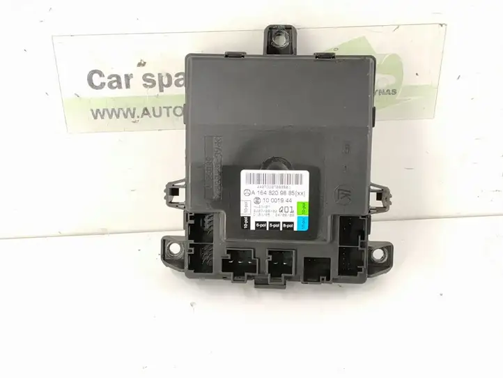 Mercedes-Benz ML W164 (2005 - 2011)   Блок управления дверью