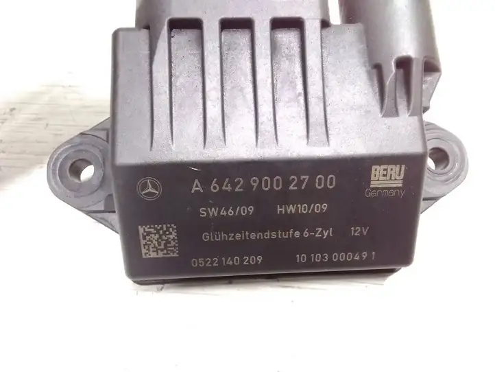 Mercedes-Benz ML W164 (2005 - 2011) A6429002700 Реле накала свечей — фото 2
