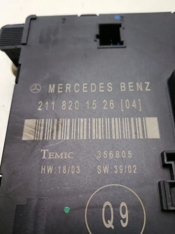 Mercedes-Benz E W211 (2002 - 2009) 2118201526 Блок управления дверью — фото 2