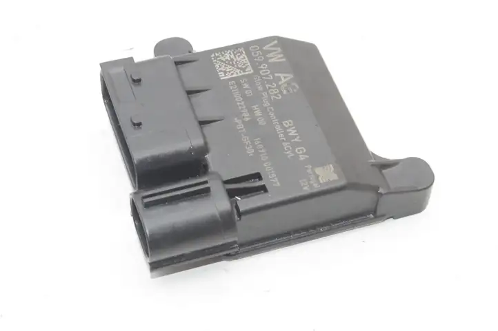 Audi A7 (2018 - )  059907282 Реле подогрева свеч