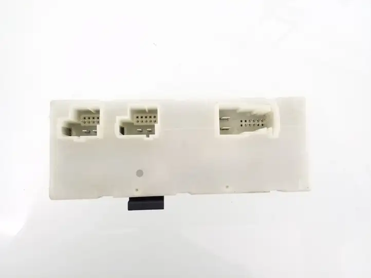 BMW 7 G11 G12 (2015 - 2022)  7463683 Блок управления крышки багажника