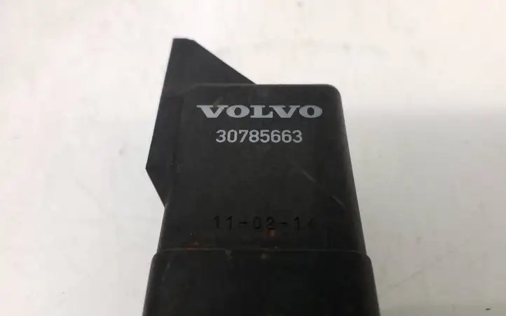 Volvo V60 (2010 - 2013) 30785663 Реле накала свечей — фото 4