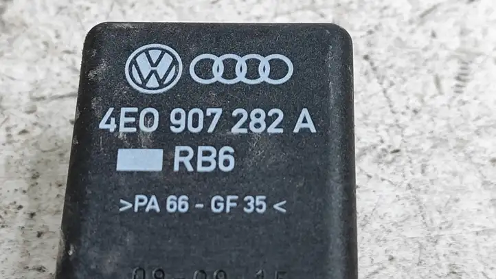 Audi A6 S6 C6 4F (2008 - 2011) 4E0907282A Реле накала свечей — фото 2