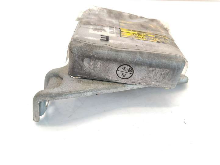 Toyota Celica T230 (1999 - 2006)  8917020150 Блок управления надувных подушек