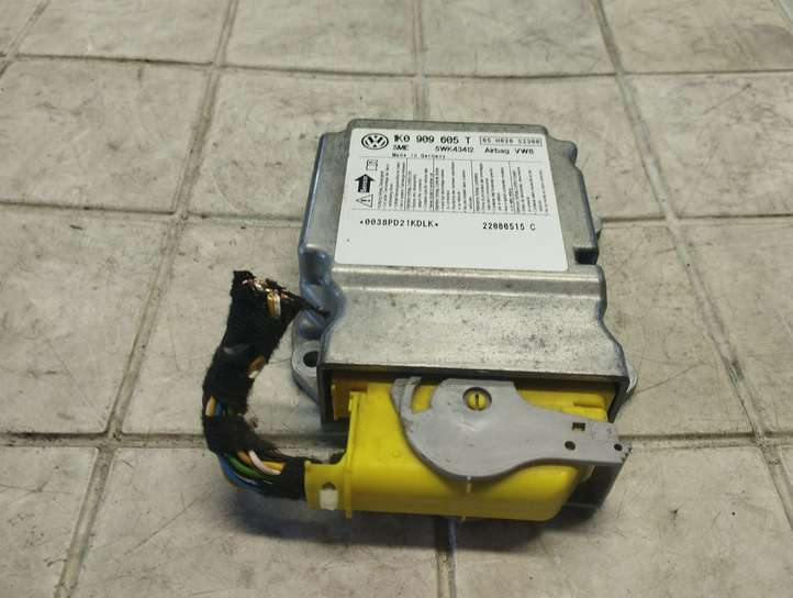 Skoda Octavia Mk2 (1Z) (2004 - 2013)  1K0909605T Блок управления надувных подушек