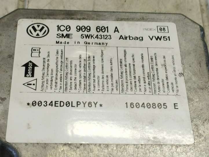 Skoda Fabia Mk1 (6Y) (1999 - 2007)  1C0909601A Блок управления надувных подушек