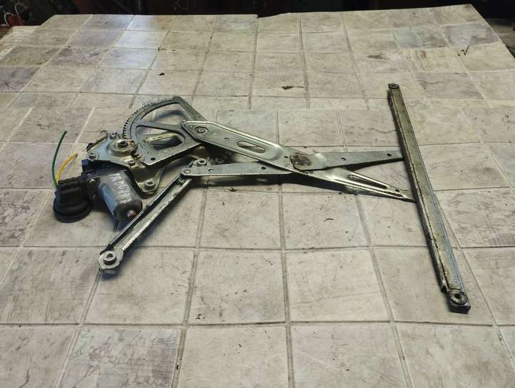 Toyota Prius (XW20) (2003 - 2009)  8571035180 Передний комплект электрического механизма для подъема окна