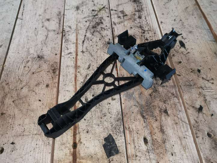 Volvo S40 (2004 - 2007)  30663866 Кронштейн