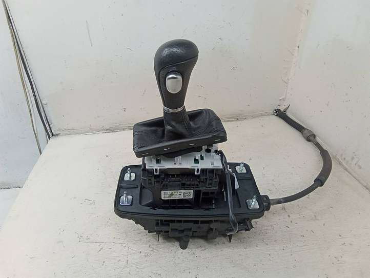 Audi A5 (2007 - 2011)  8K2713041AD Механизм переключения передач (кулиса) (в салоне)