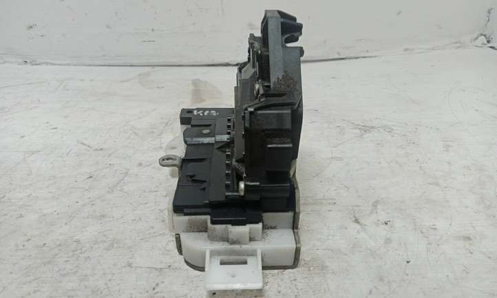 Ford Mondeo Mk III (2000 - 2007)  2S4AA26413EB Замок задней двери