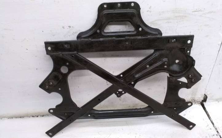 Audi A5 (2007 - 2011)  8F0399237 Другая часть передней ходовой части