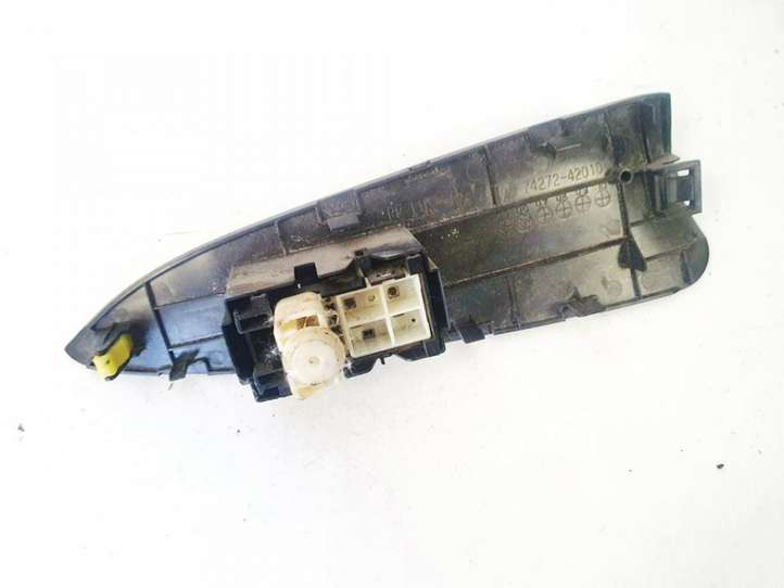 Toyota RAV 4 (XA30) (2006 - 2016)  7427242010 Кнопка стеклоподъемников