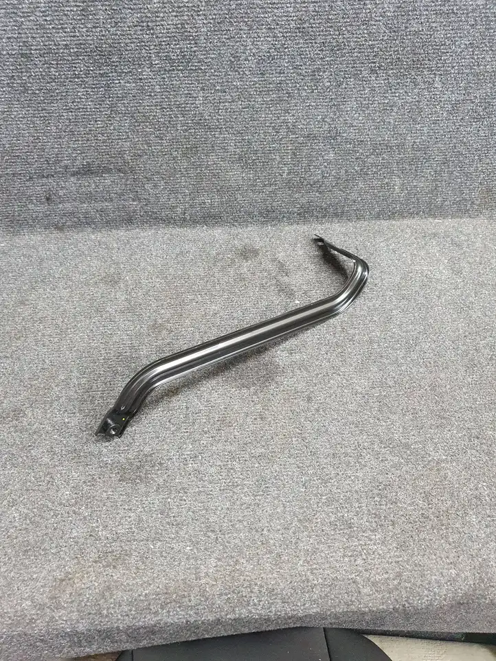 BMW 3 F30 F35 F31 (2012 - 2018) 7601939 Держатель аккумулятора — фото 1