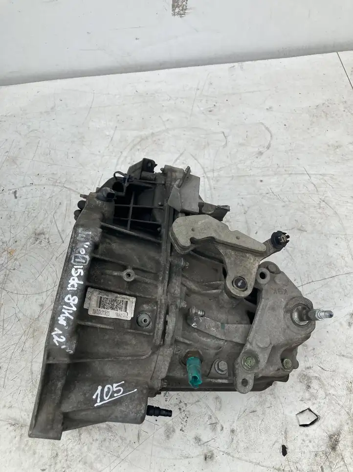 Nissan Juke I F15 (2010 - 2018) 7701700587 Механическая коробка передач, 6 передач — фото 1