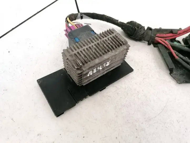 Saab 9-3 Ver2 (2003 - 2007)  55353011 Реле подогрева свеч