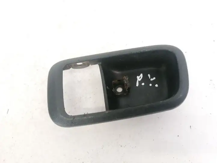 Toyota RAV 4 (XA20) (2000 - 2005) 6927830080 Прочие детали салона — фото 1