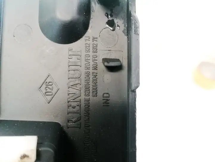 Renault Scenic II -  Grand scenic II (2003 - 2006)  8200141045 Другая деталь салона