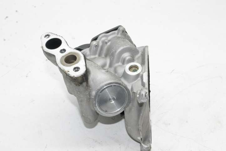 Ford Focus (2011 - 2015)   Клапан EGR