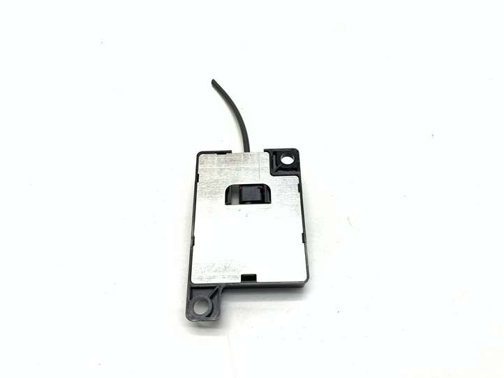BMW 5 E60 E61 (2004 - 2010)  6928461 Антенна Bluetooth
