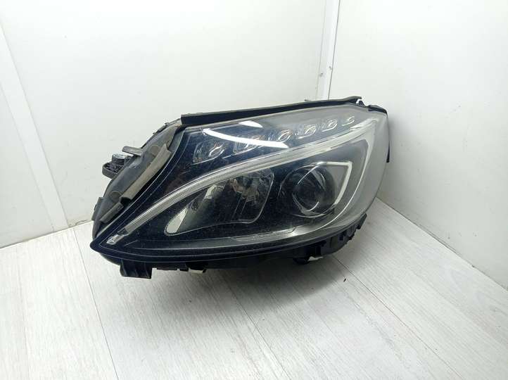 Mercedes-Benz C W205 (2014 - 2021)  A2058201361 Передняя фара
