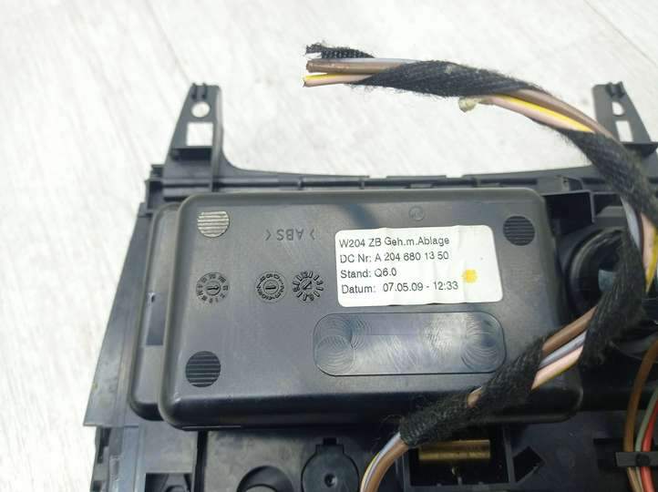 Mercedes-Benz C W204 (2007 - 2014)  A2046801350 Пепельница