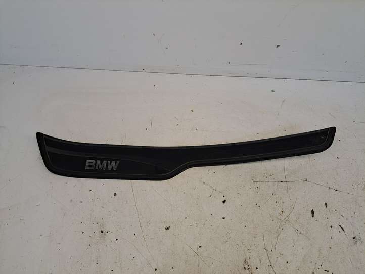 BMW 3 E90 E91 (2005 - 2012)  51477060285 Отделка заднего порога (внутренняя)