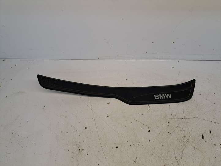 BMW 3 E90 E91 (2005 - 2012)  51477060286 Отделка заднего порога (внутренняя)